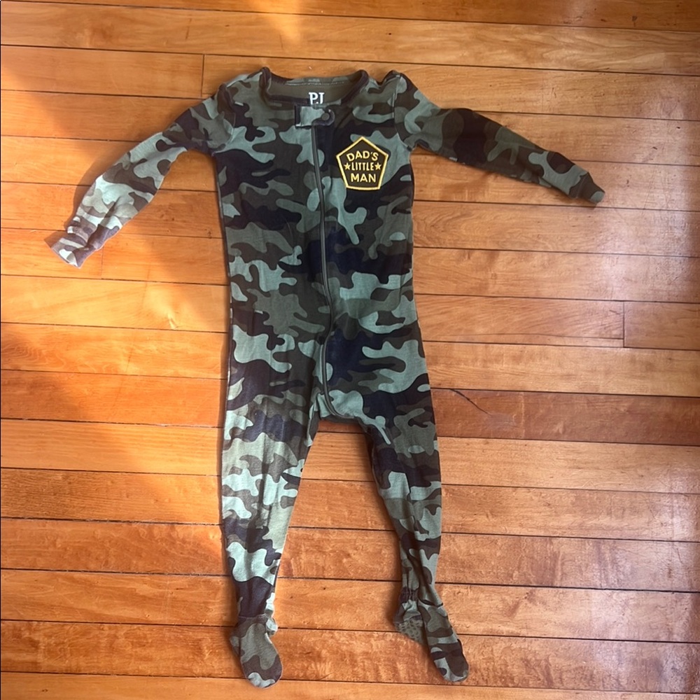 The Children's Place Green Camouflage Footies with Yellow Emblem